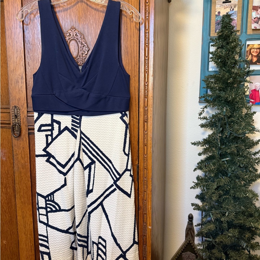 HD in Paris Navy and Cream Geometric Midi Dress